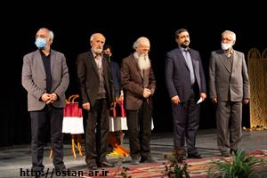 هنر و ادب از عناصر مهم اعتلای روحی فرزندان است