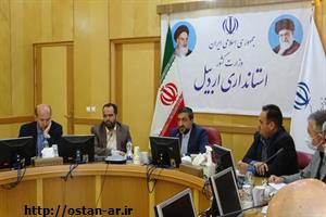 همه اقلام اساسی مورد نیاز مردم در بازار موجود است